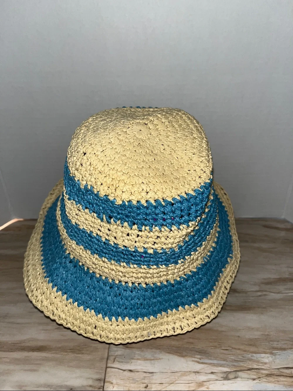 H&M Blue and Cream Striped Crochet Bucket Sun Hat Sz S